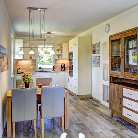Lüttje Hus Ferienhaus Prerow